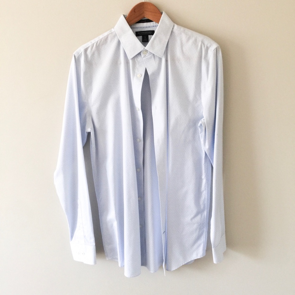 Banana Republic | Button Down w/ Small Blue Check
